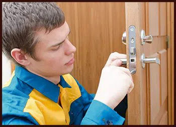 Usa Locksmith Service Midlothian, IL 708-303-9352 Usa Locksmith Service Midlothian, IL 708-303-9352 - 15-24-hour-locksmith
