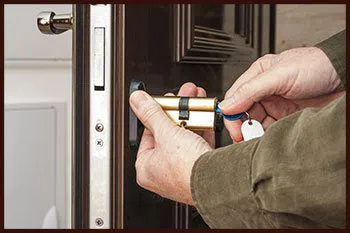 Usa Locksmith Service Midlothian, IL 708-303-9352 Usa Locksmith Service Midlothian, IL 708-303-9352 - 3-locksmith-key-service
